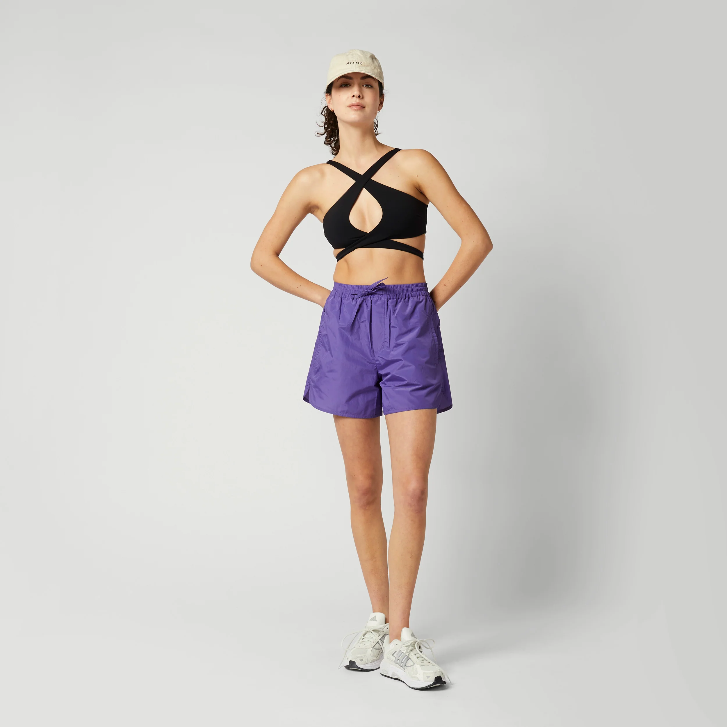Abyss Shorts Women - Image 9