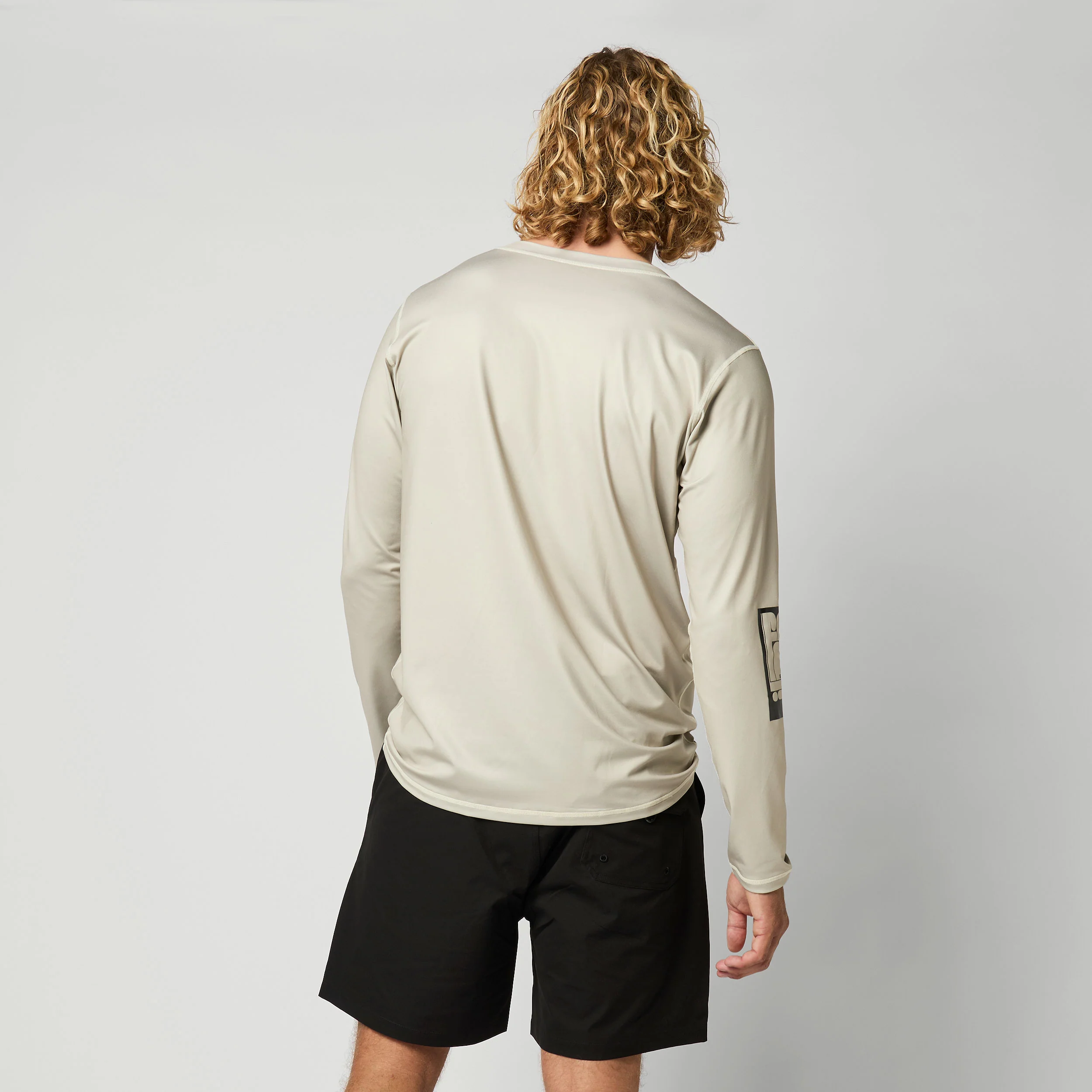 Boarding L/S Rashvest - Image 8