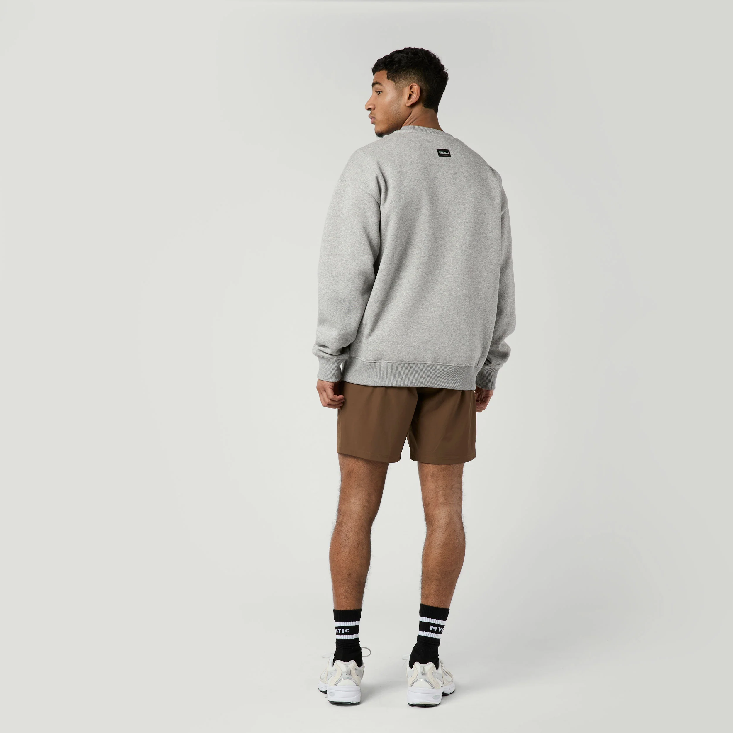 Brand Crew Sweat - Image 23