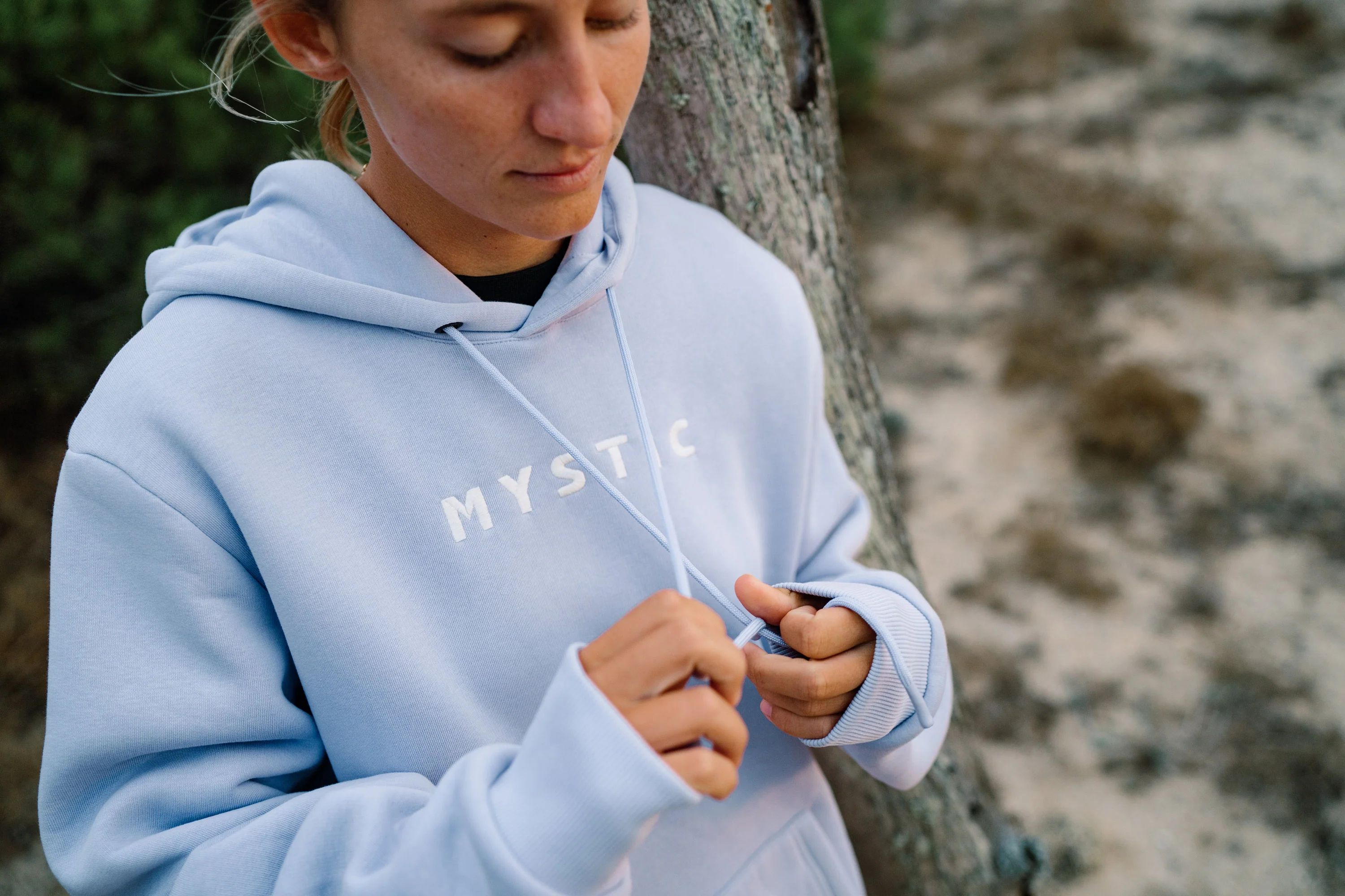 Brand Hood Sweat - Image 60