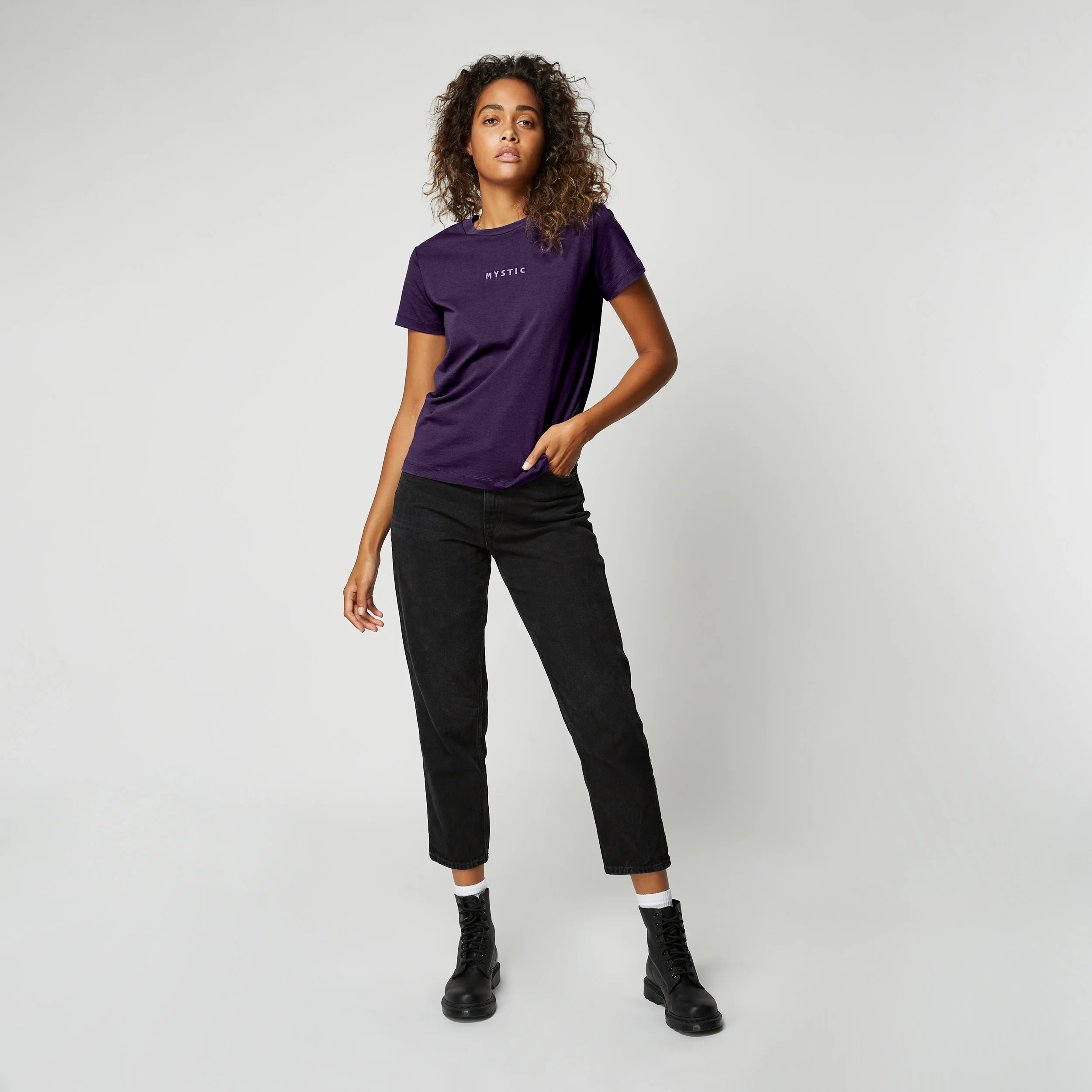 Brand Tee Women - Image 10