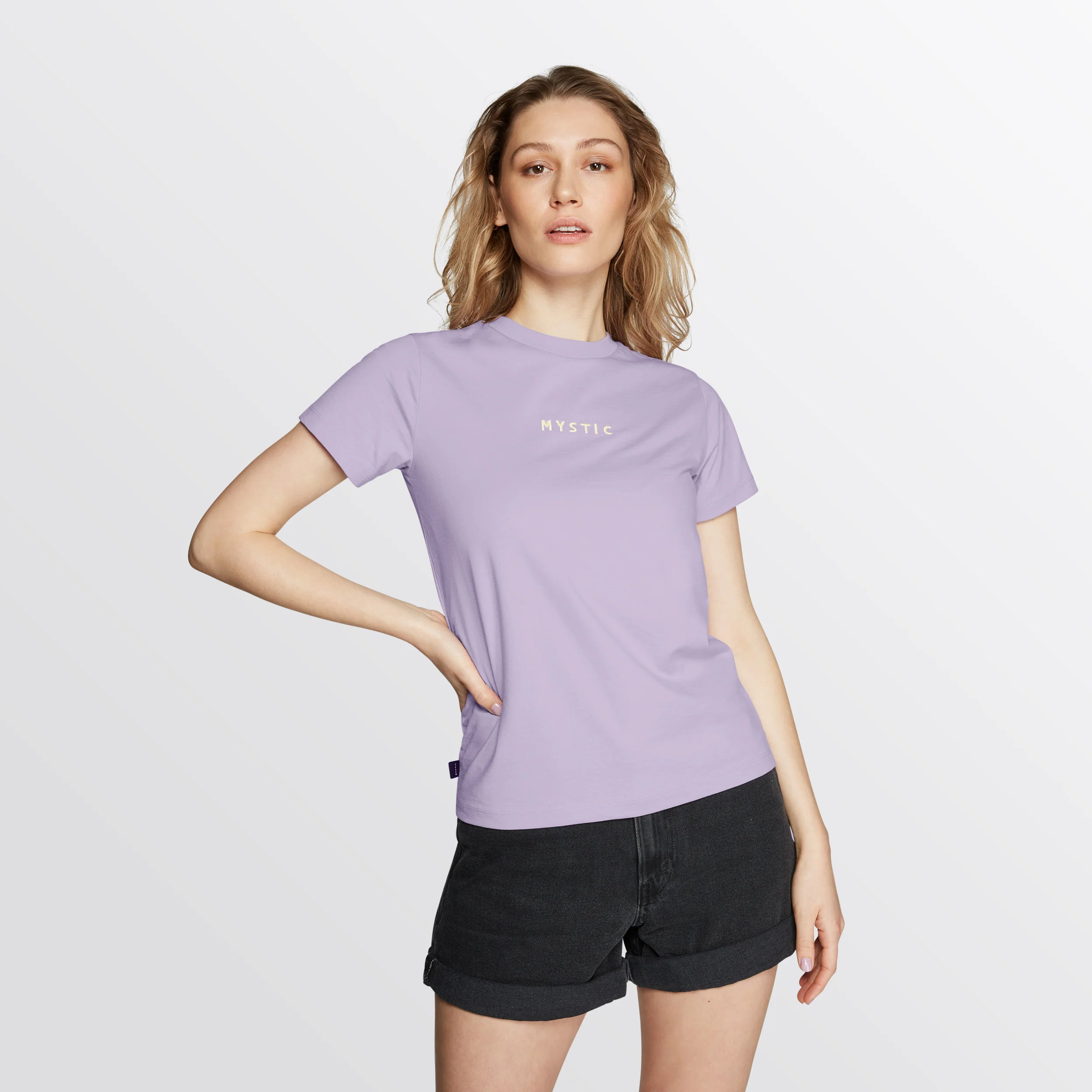 Brand Tee Women - Image 24