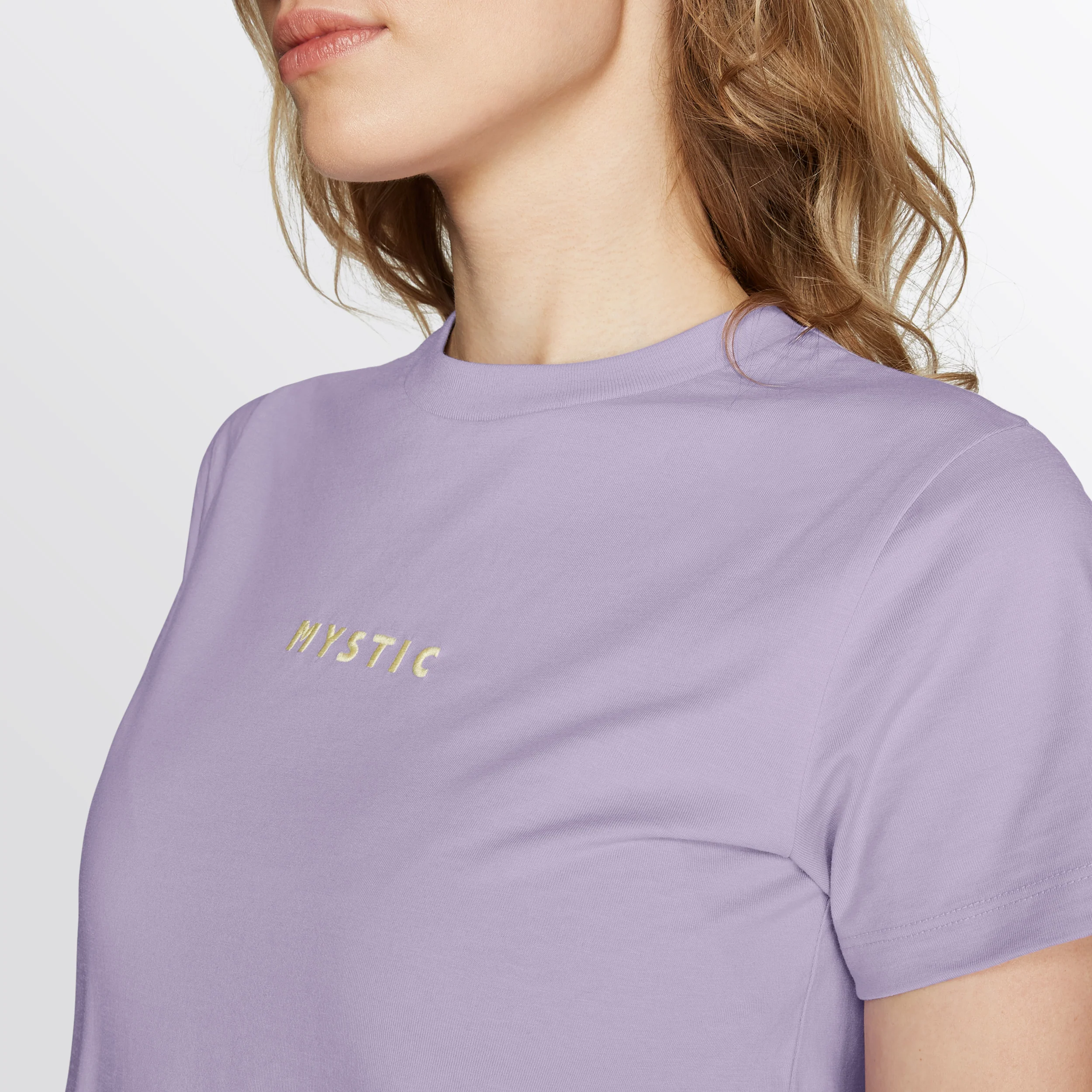 Brand Tee Women - Image 33