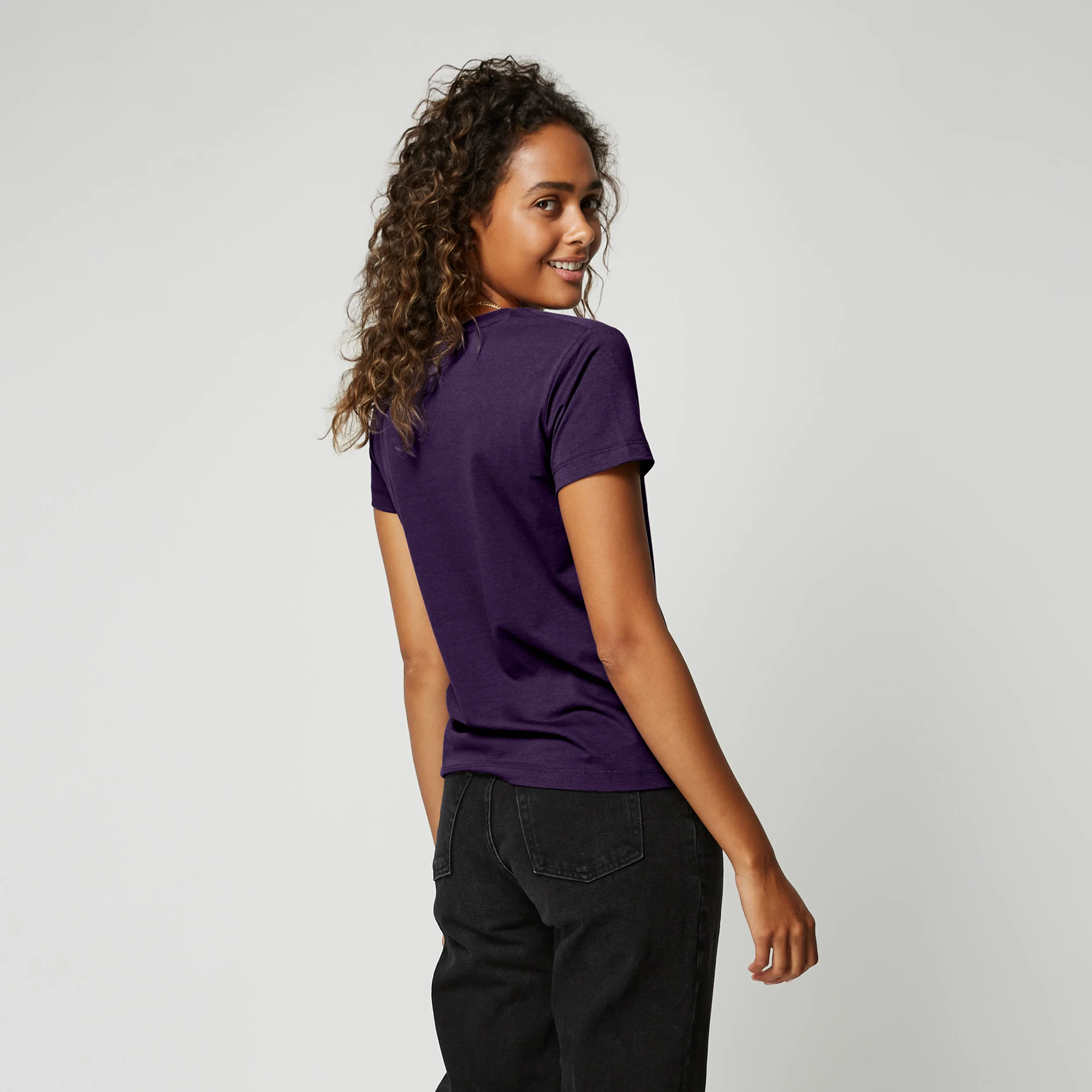 Brand Tee Women - Image 6