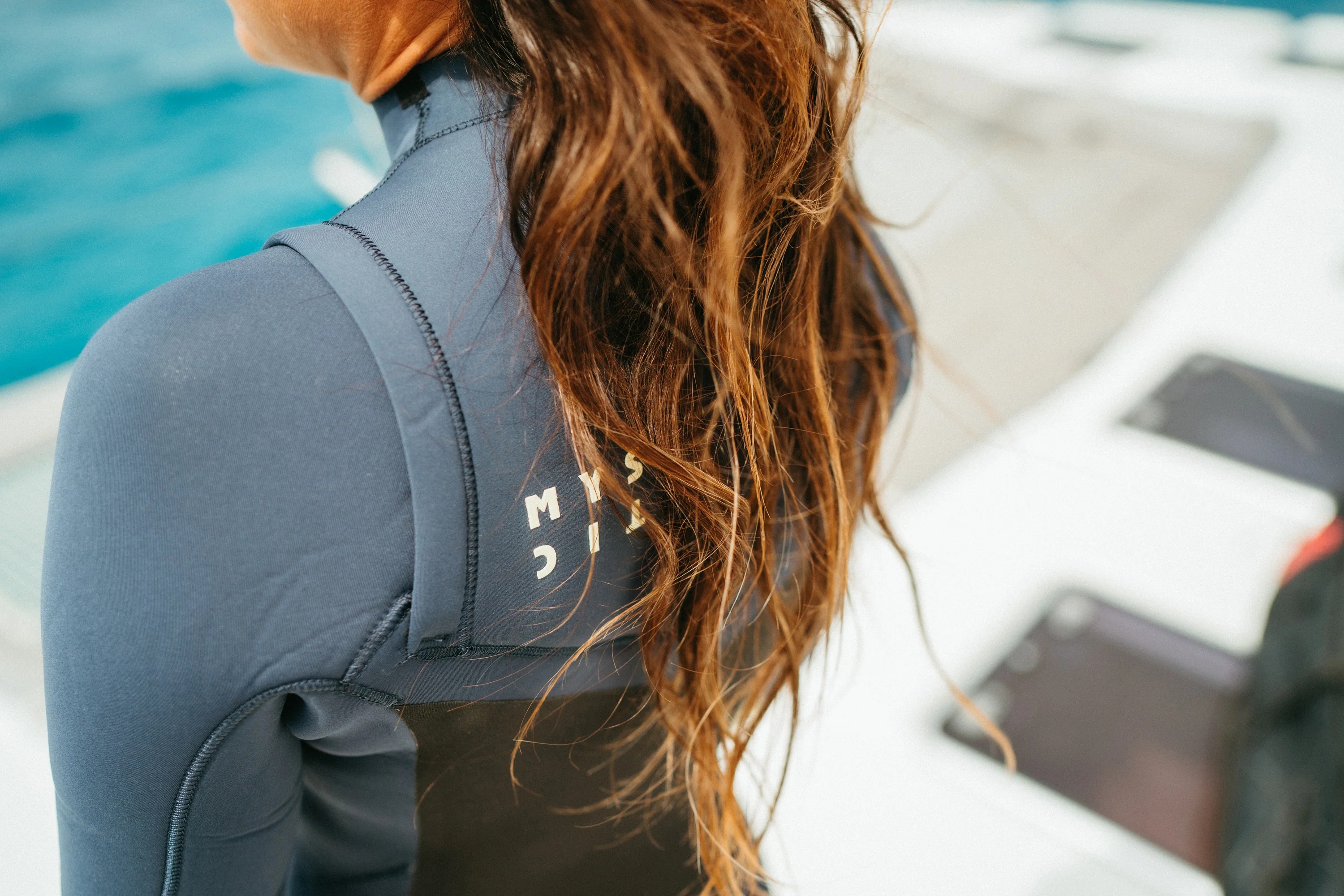 Dazzled Fullsuit 5/3mm Double Fzip Women - Image 10
