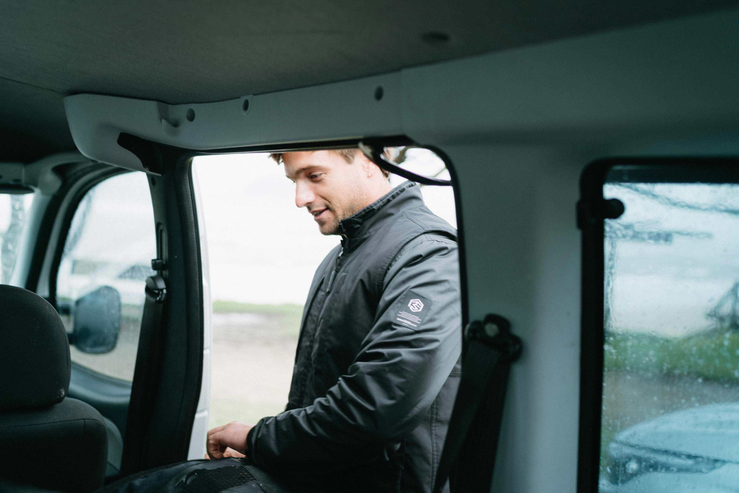DTS Reversible Zip Thru Jacket - Image 9