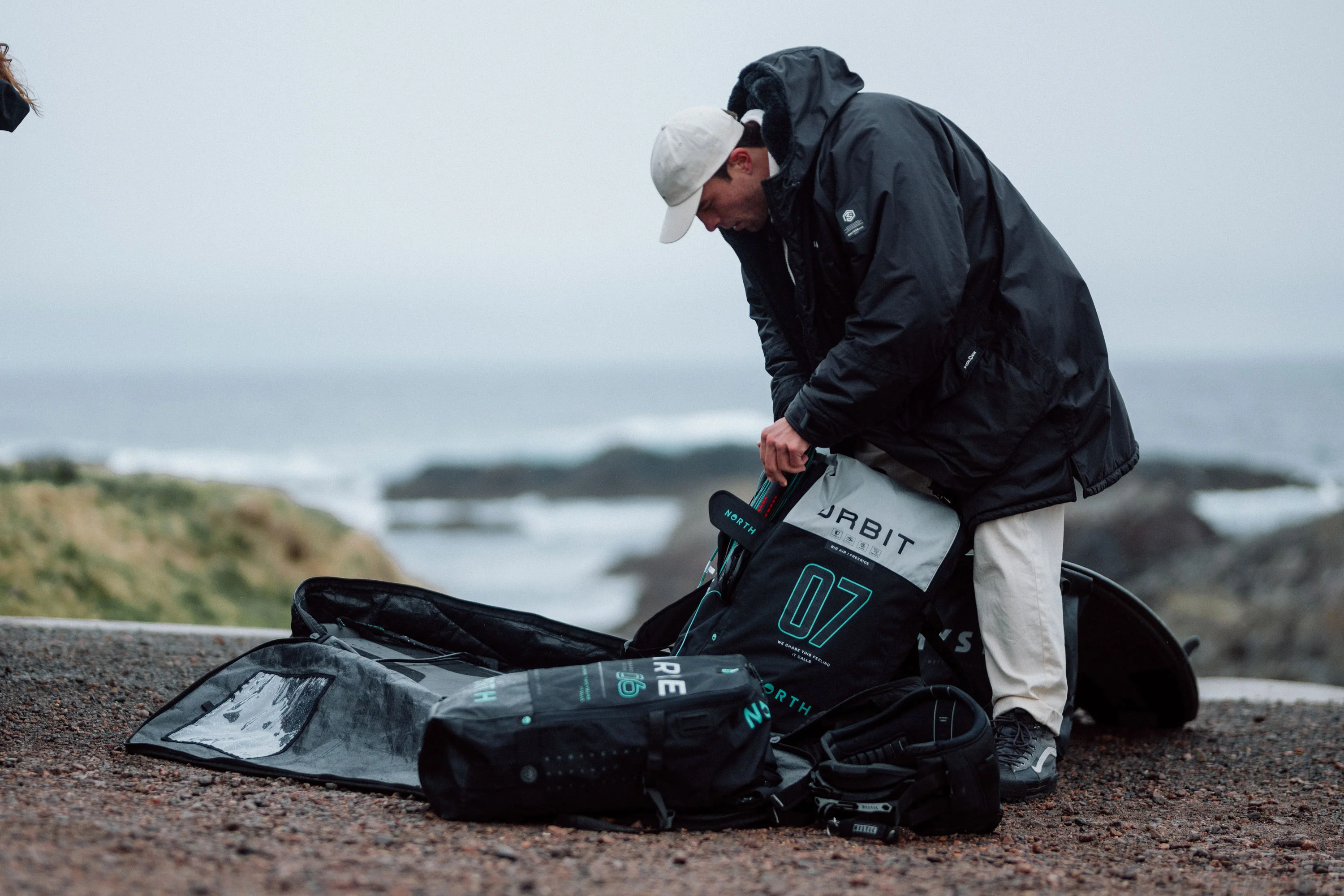 Elevate Lightweight Boardbag - Image 11