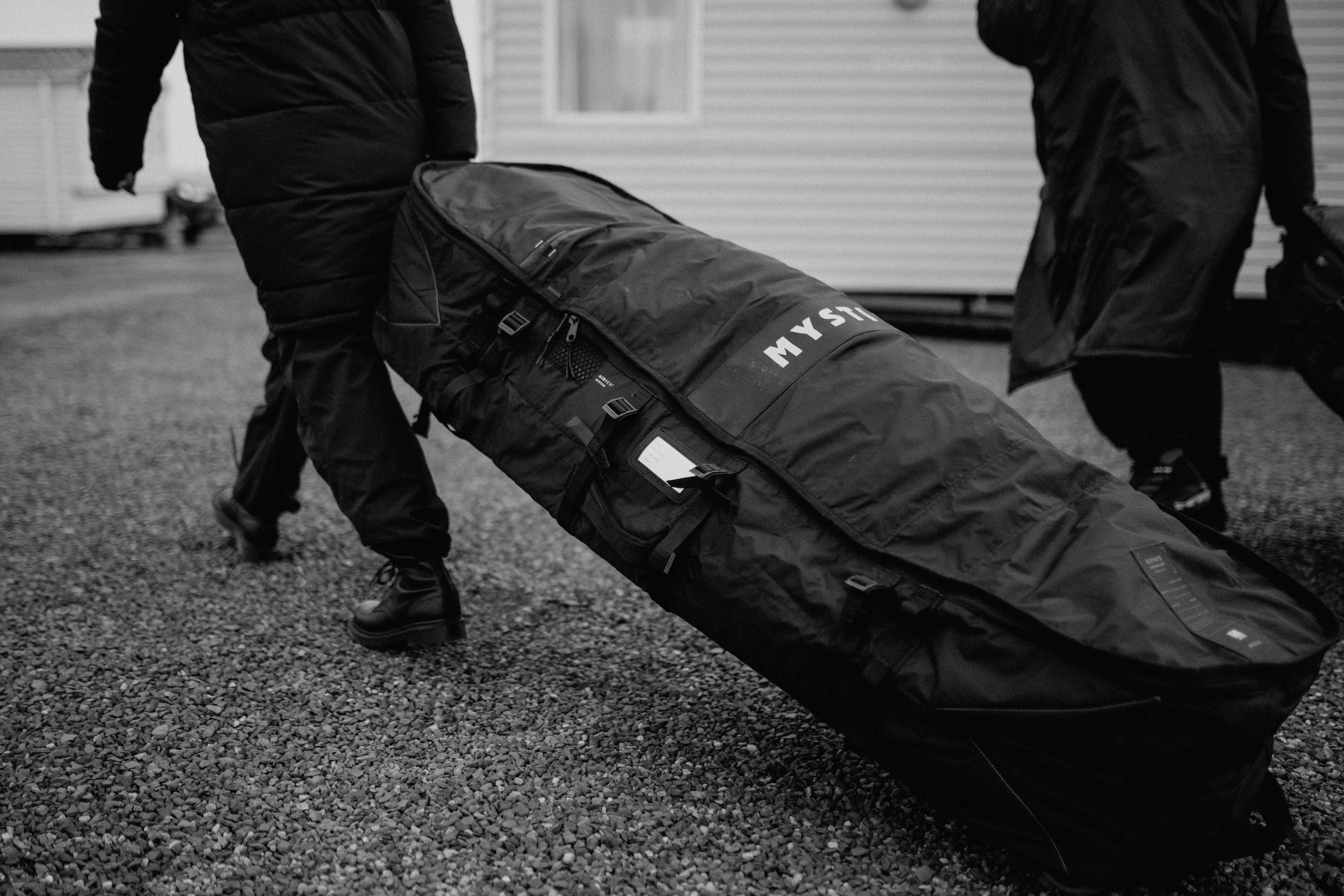 Elevate Lightweight Boardbag - Image 9