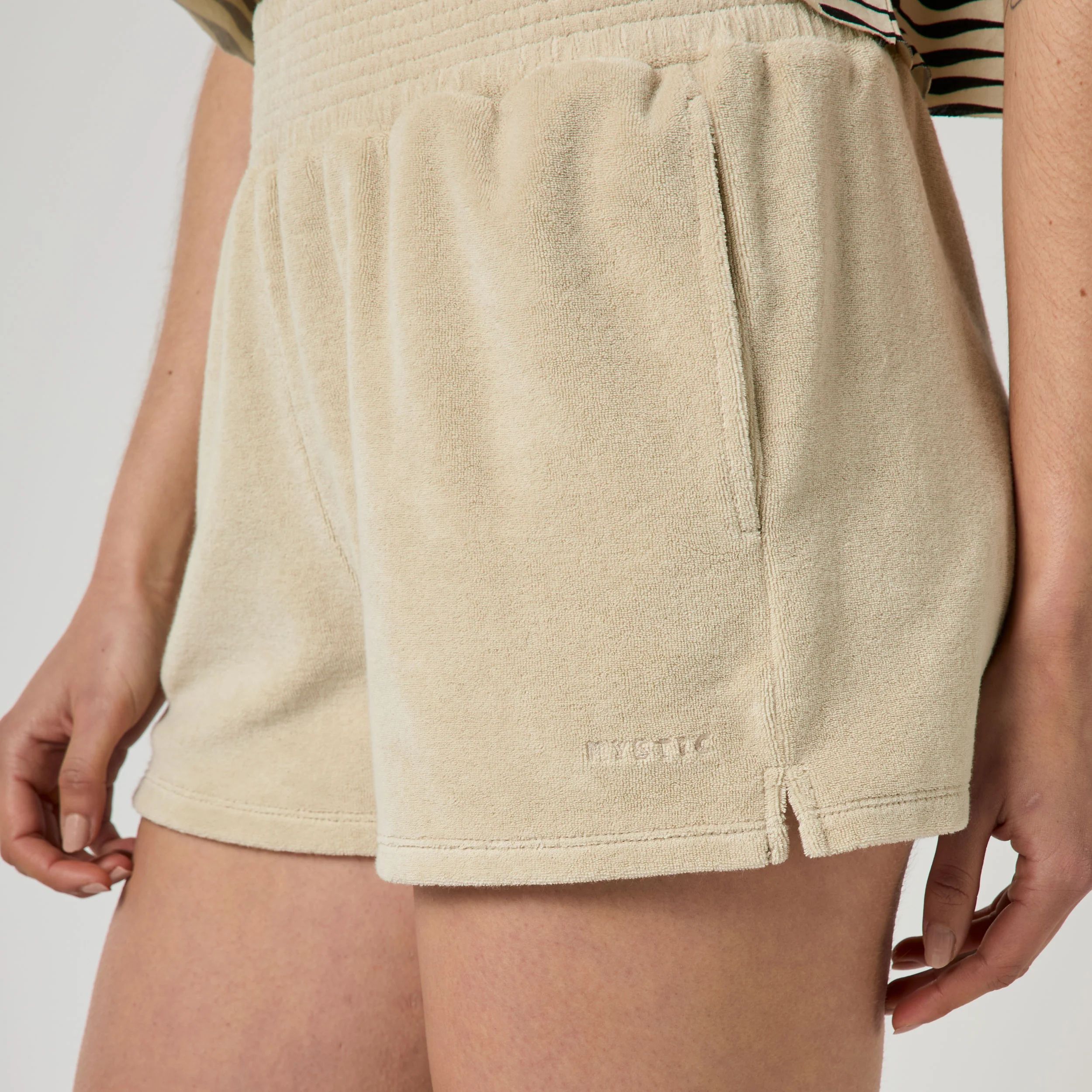 Freedom Short Women - Image 9
