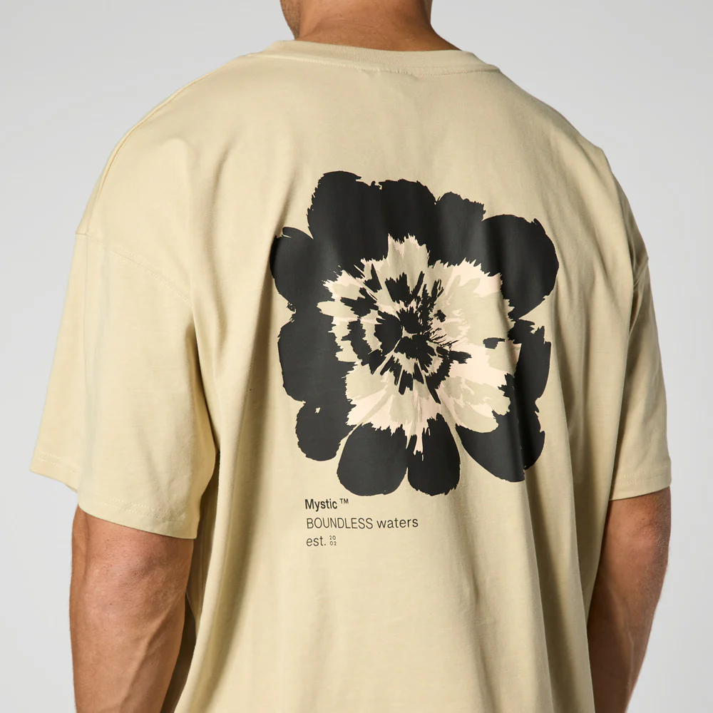 Heartsease Tee - Image 11