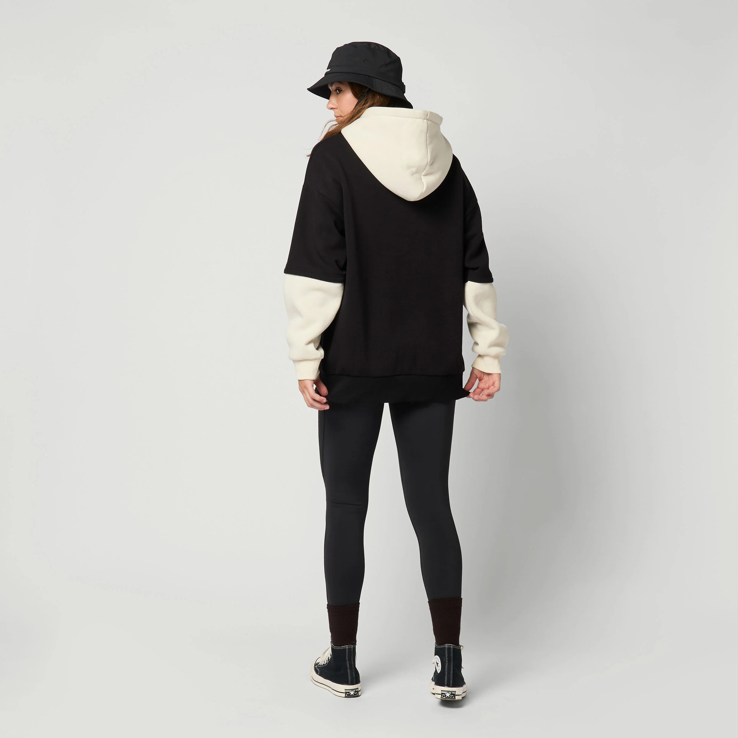 Overseas Hoodie Sweat - Image 3