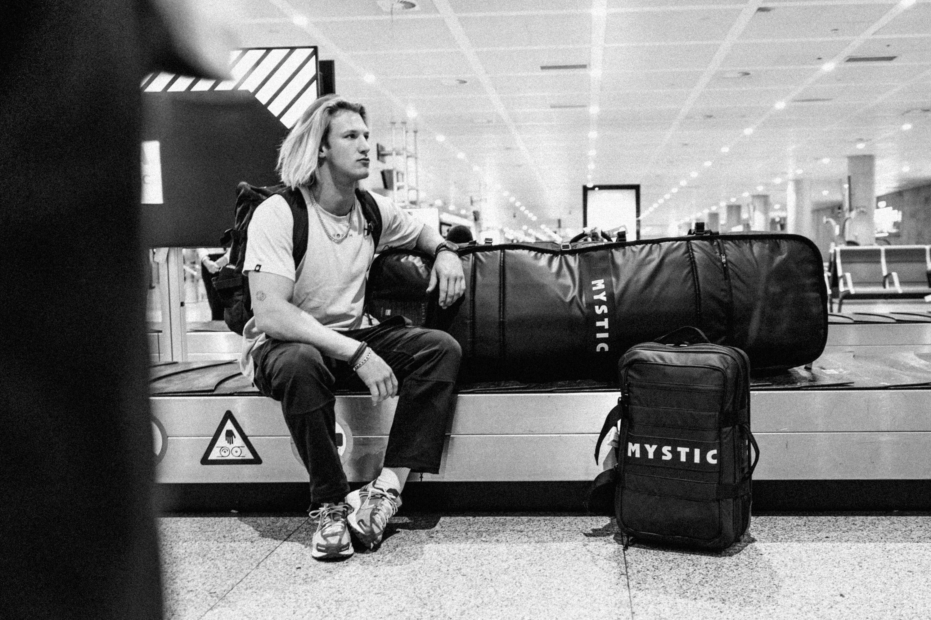 Passage Carry-on Bag - Image 7