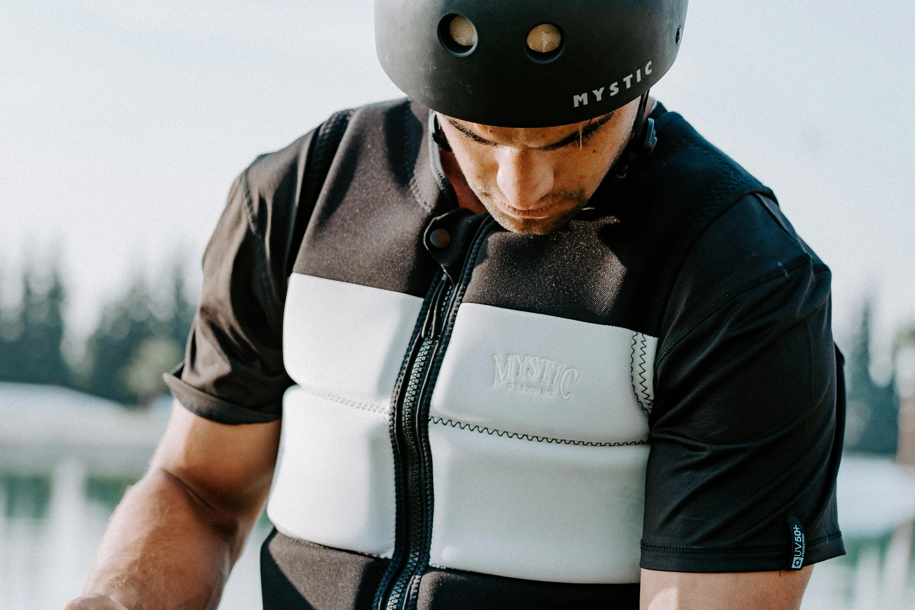 Peacock Impact Vest Fzip Wake - Image 11