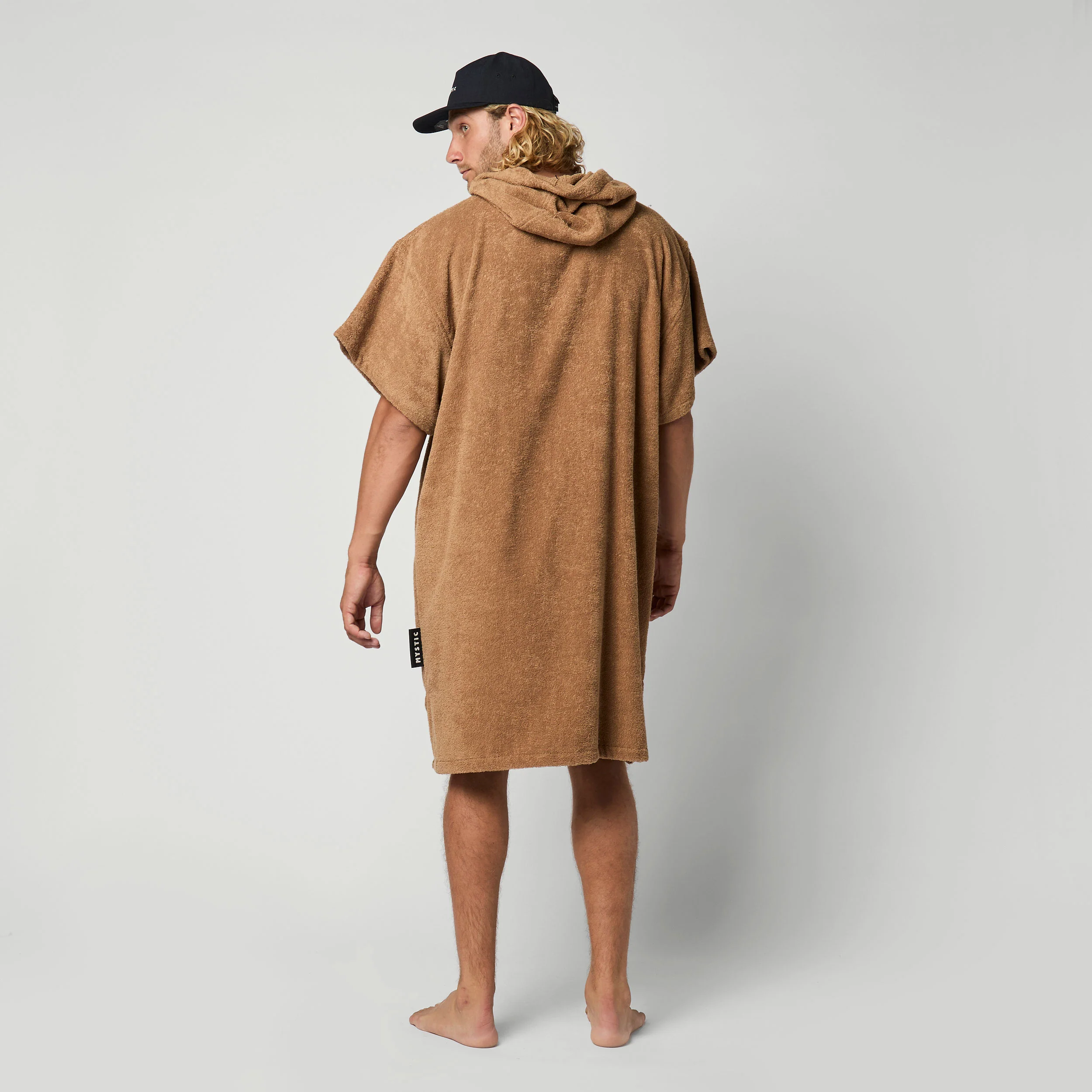 Poncho Brand - Image 27
