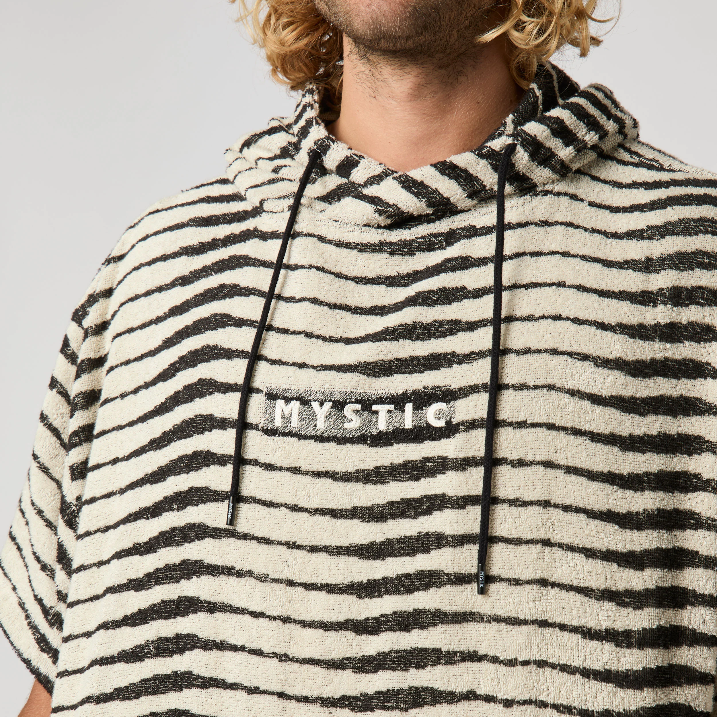 Poncho Jacquard - Image 8
