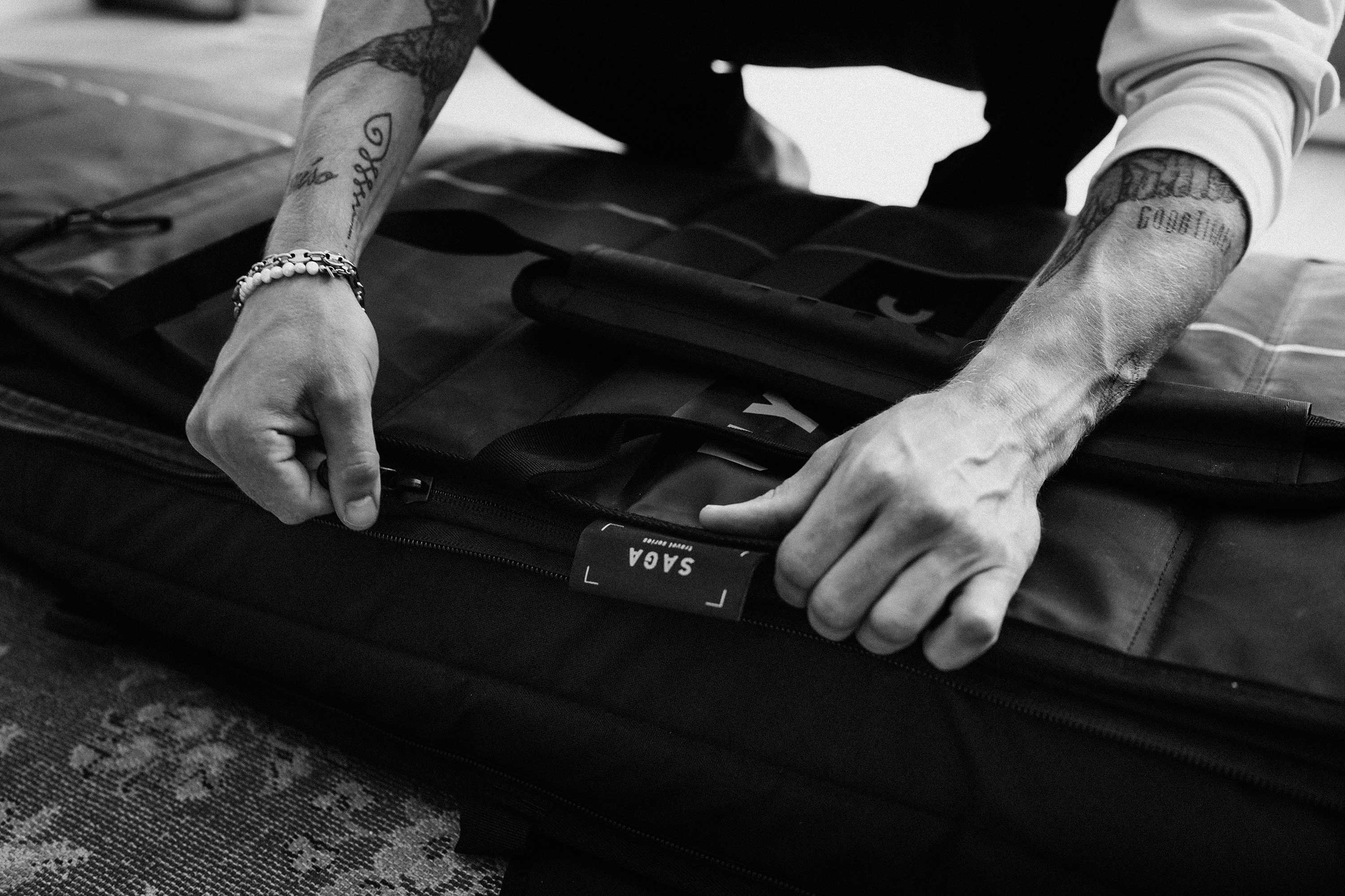Saga Surf Boardbag - Image 9