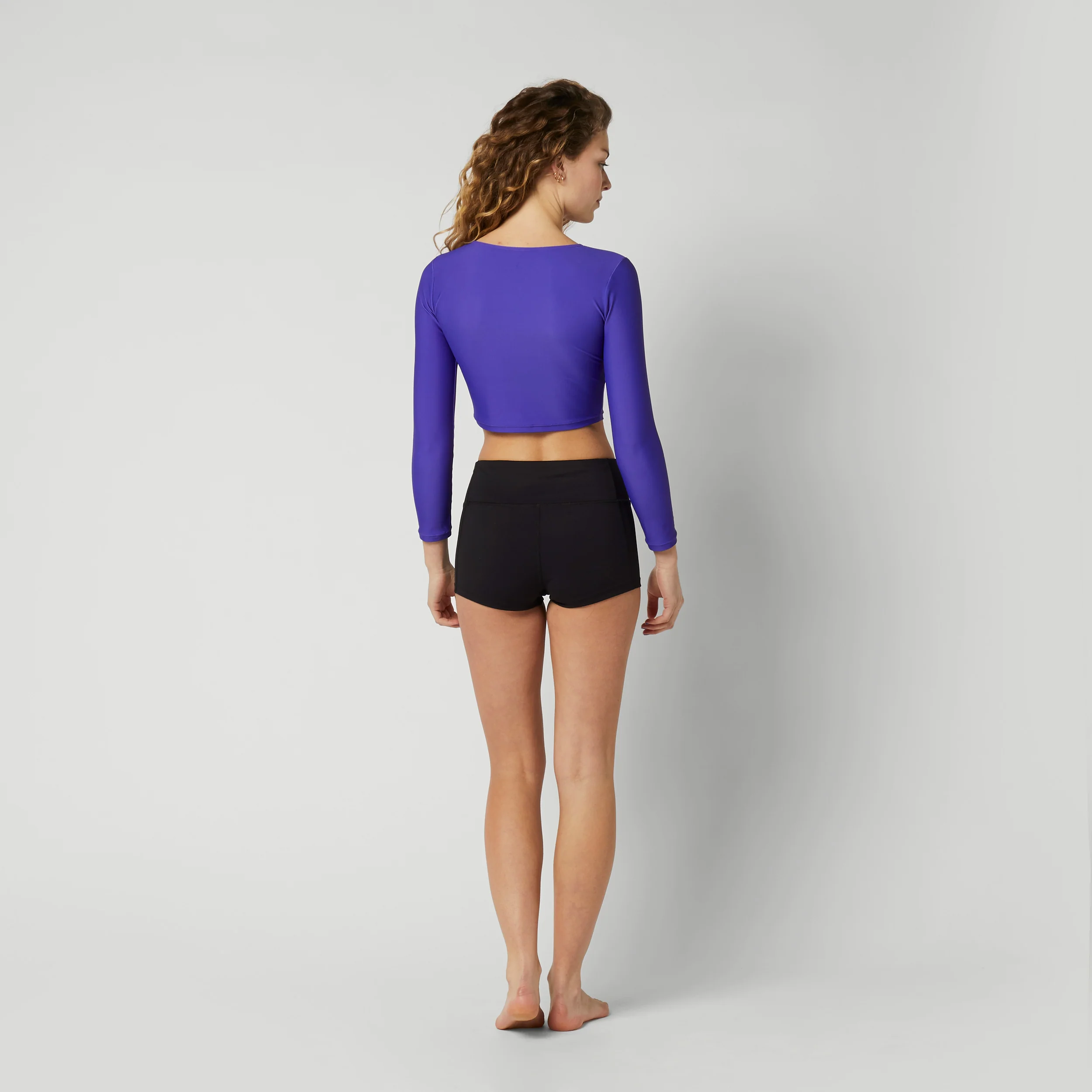 Saimi Performance Shorts Women - Image 4