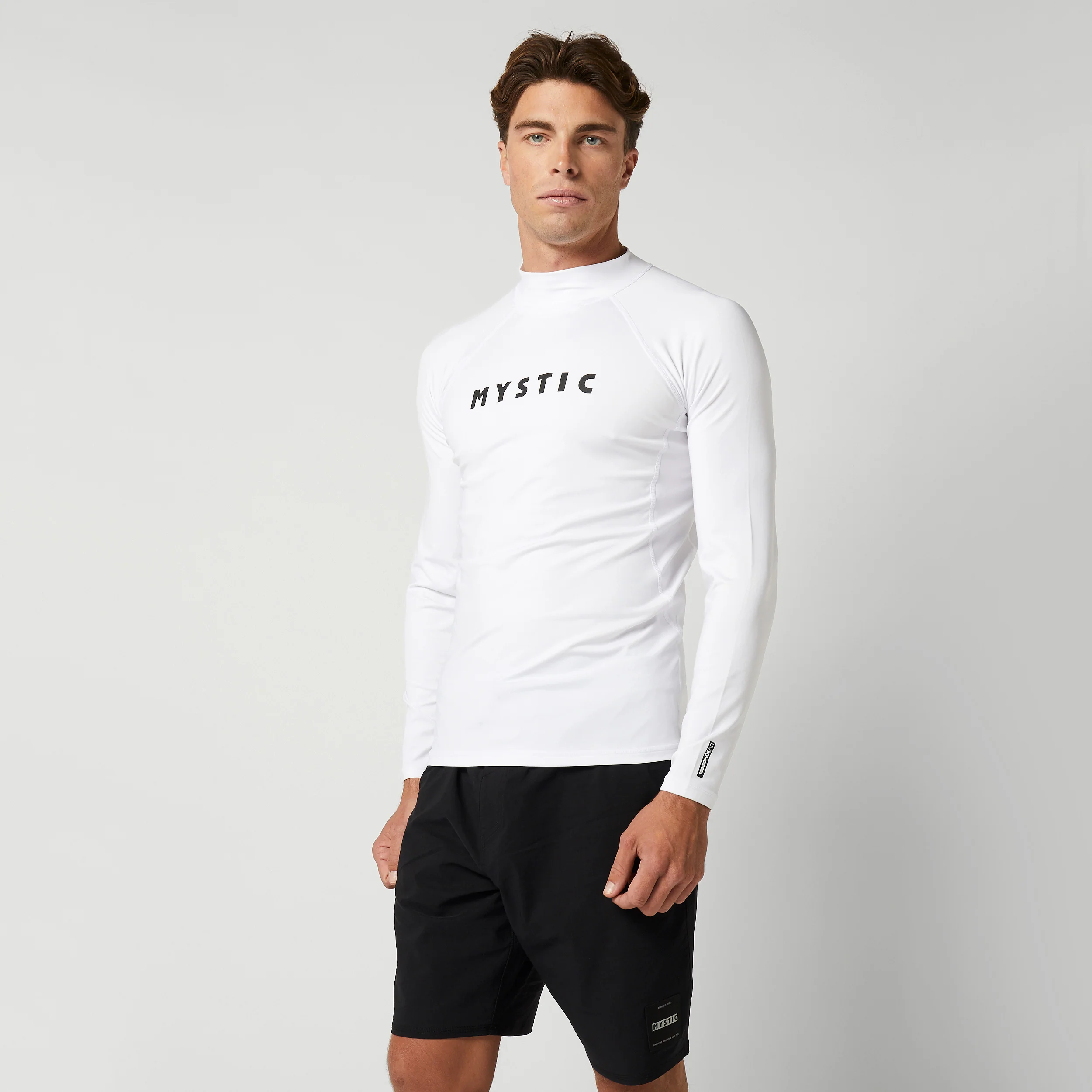 Star L/S Rashvest - Image 5