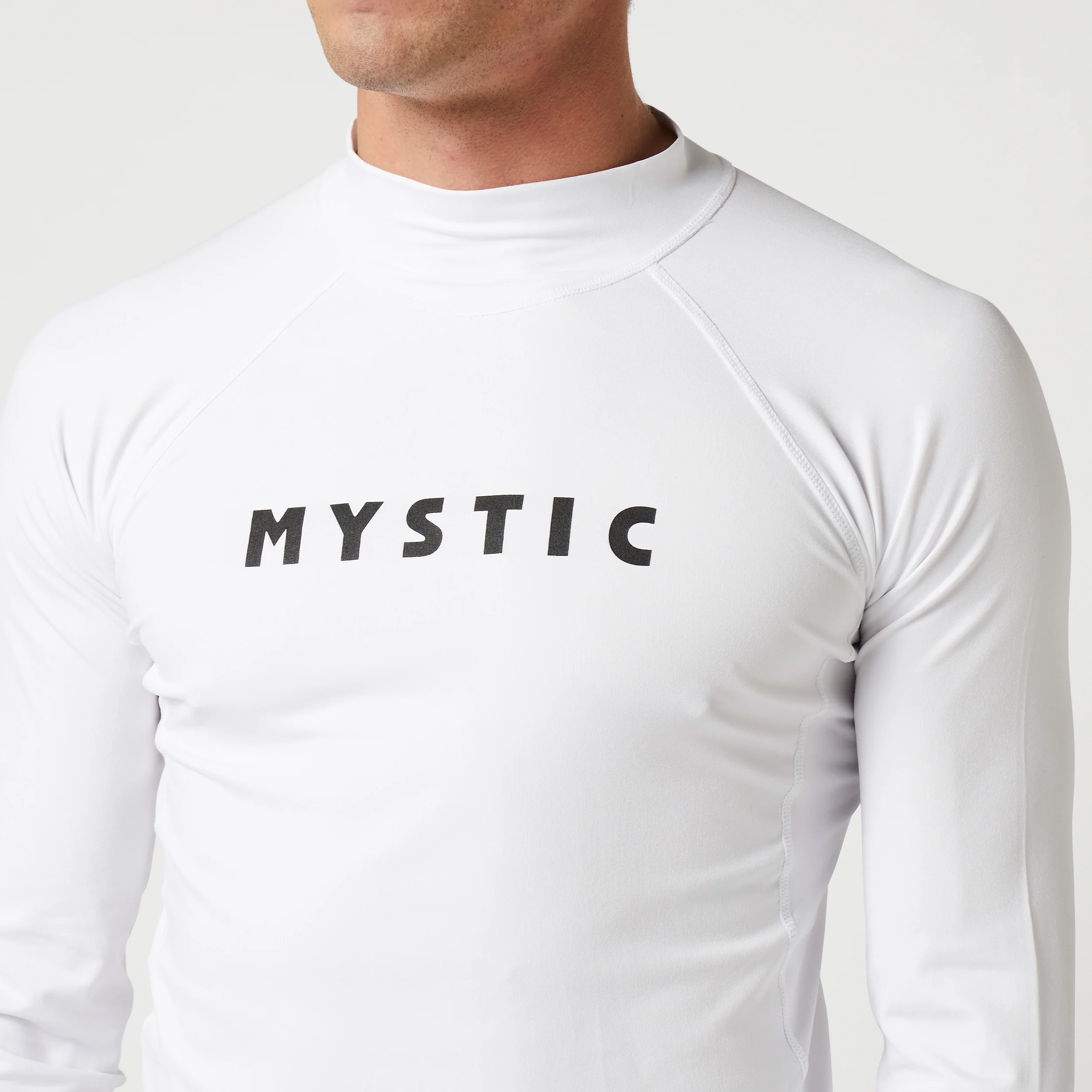 Star L/S Rashvest - Image 8