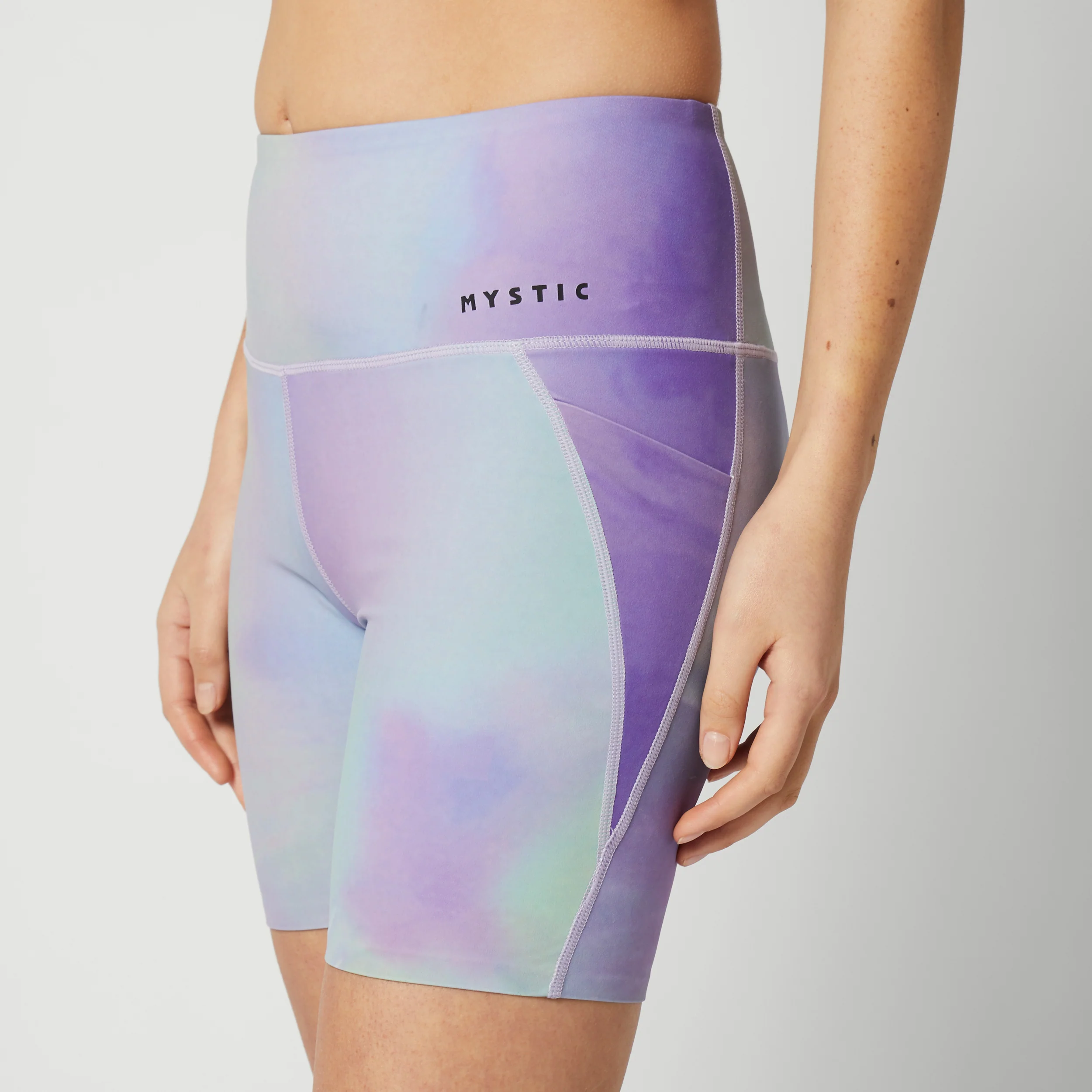 Terri Performance Biker Shorts Women - Image 18