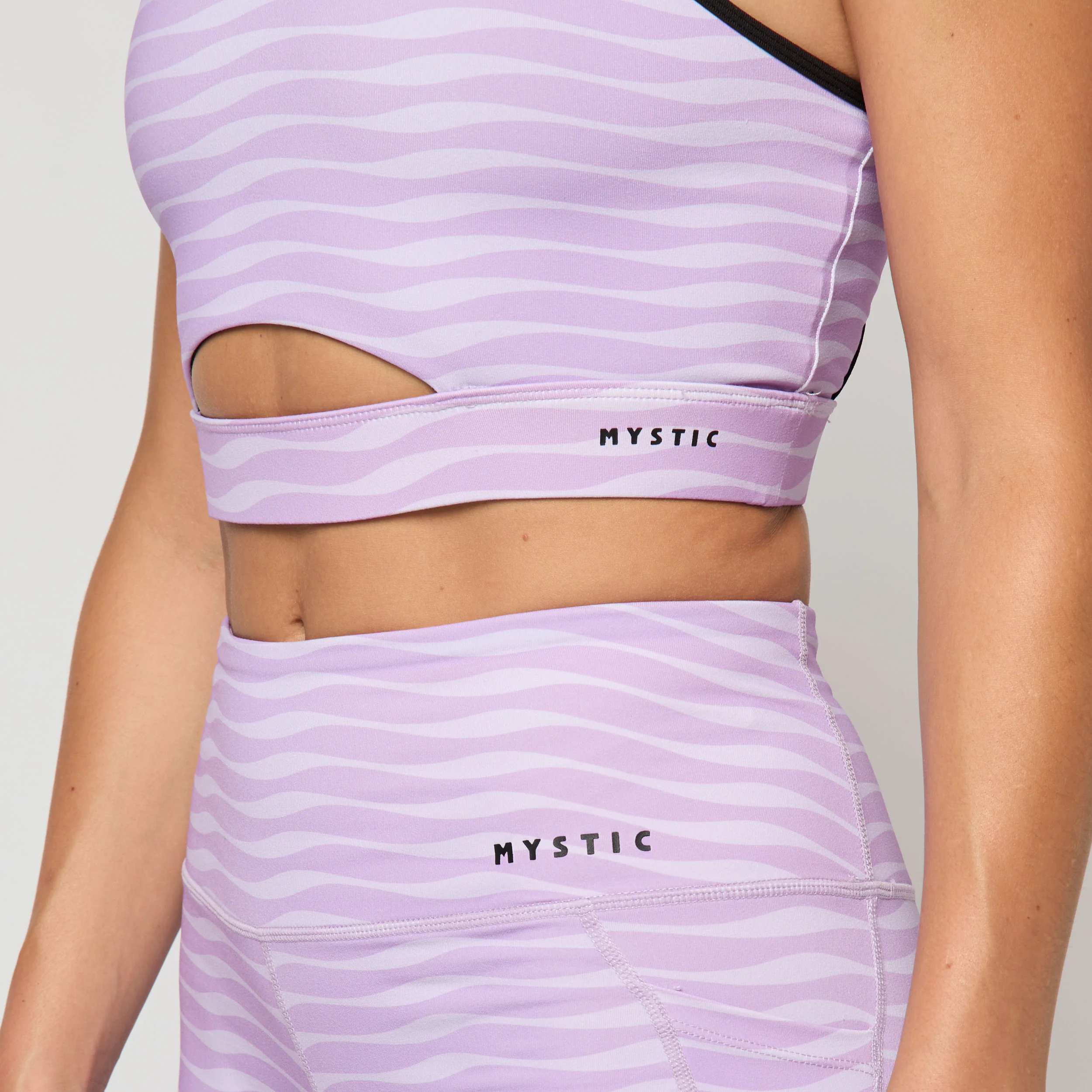 Terri Sports Top - Image 13