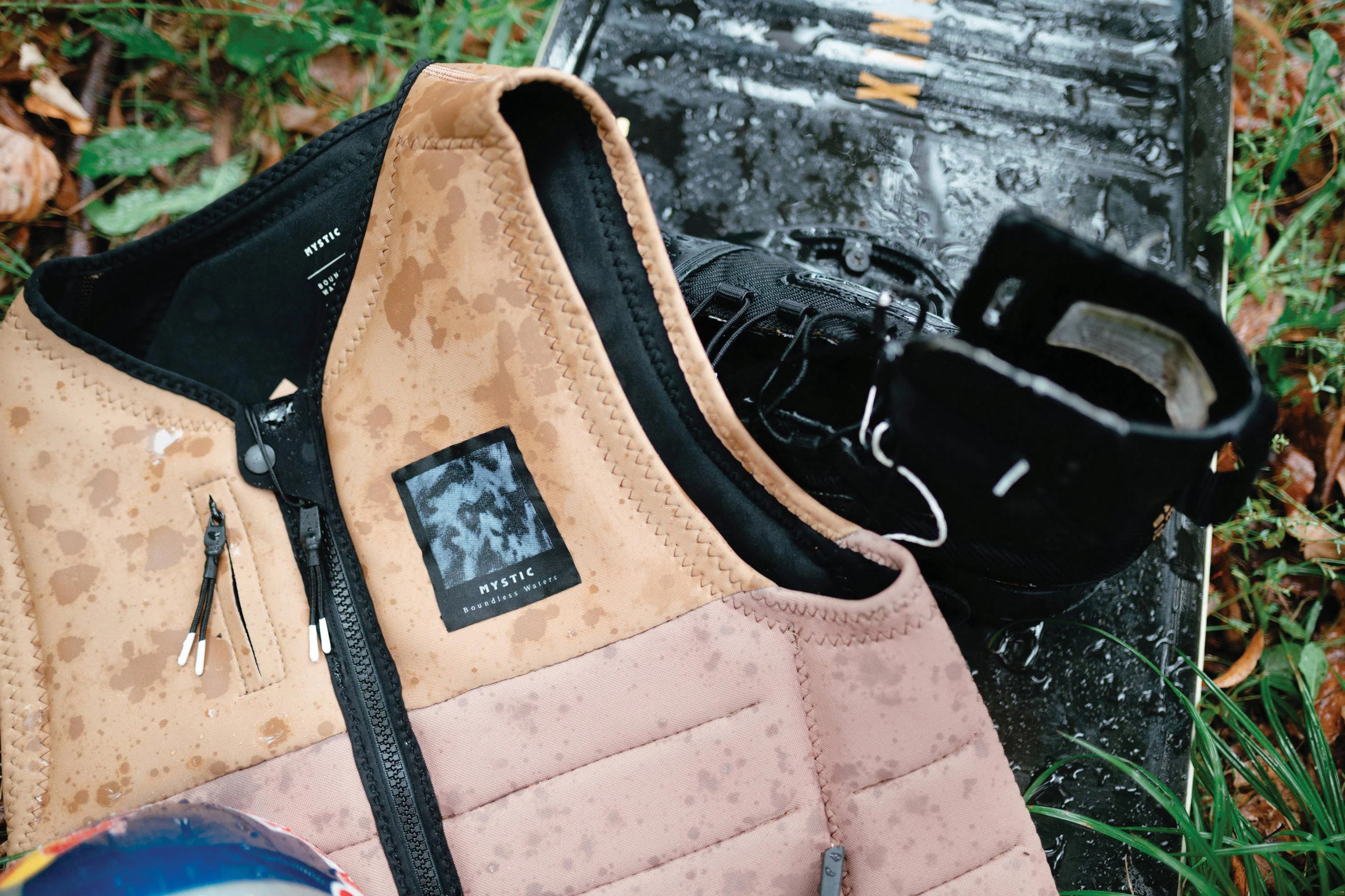 The Dom Impact Vest Fzip Wake - Image 8
