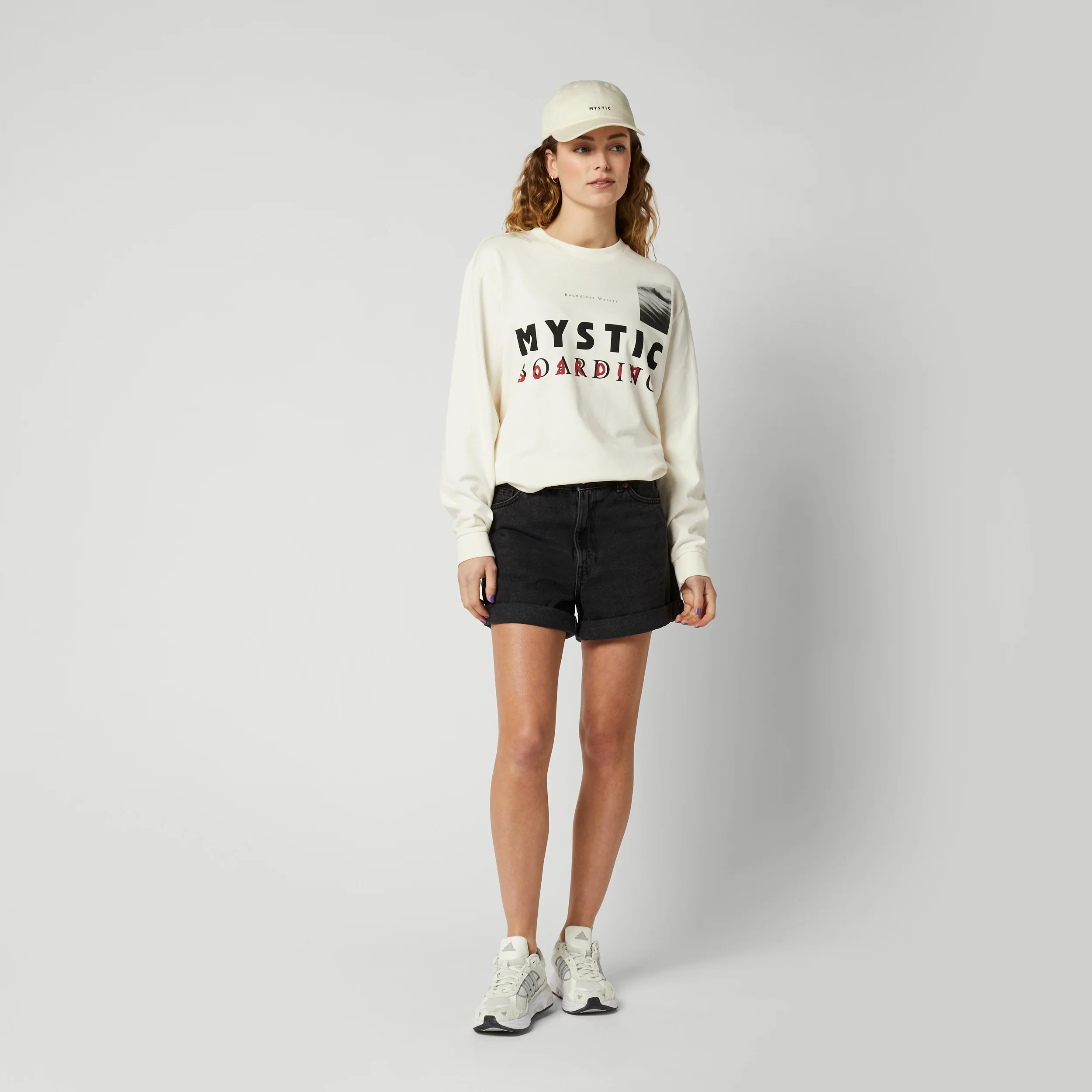 Trace Crew Tee Women - Image 7